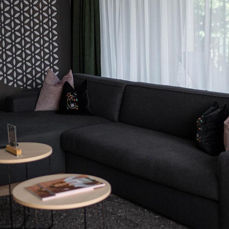 Amrai Suites - Deluxe Suite „Schafgemach“ - 2