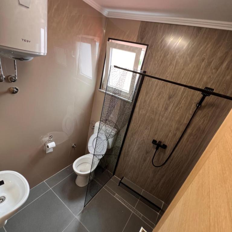 Hotel Nur - Deluxe Double Room with Balcony - 7