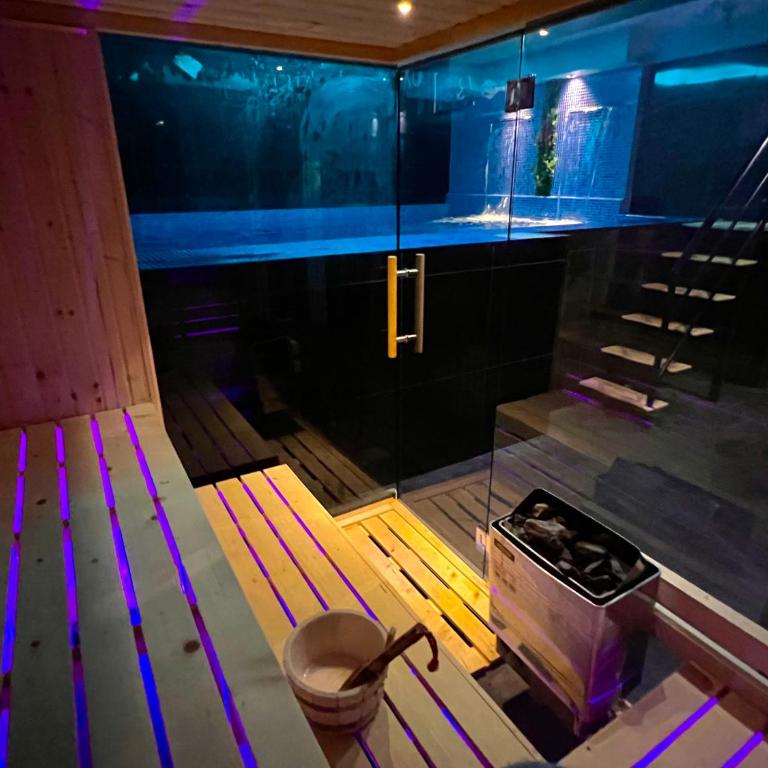 Hotel & Spa Villa Luxe - Triple Room - 5