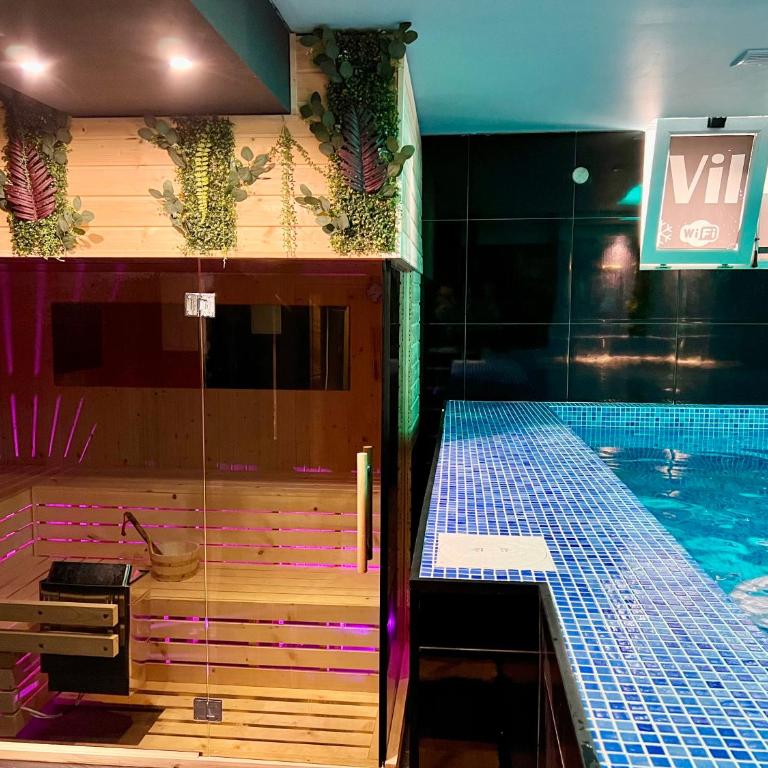 Hotel & Spa Villa Luxe - Triple Room - 31