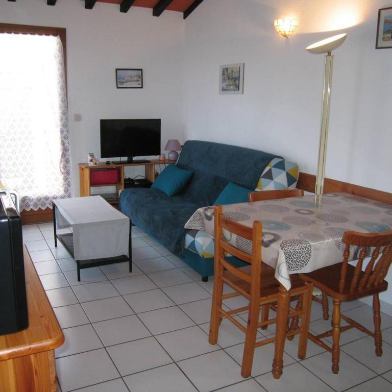 Villa 3 pièces climatisée avec jardin, proche plage, piscine, parking, et animaux autorisés - Saint Cyprien - FR-1-106-32 - Villa - 4