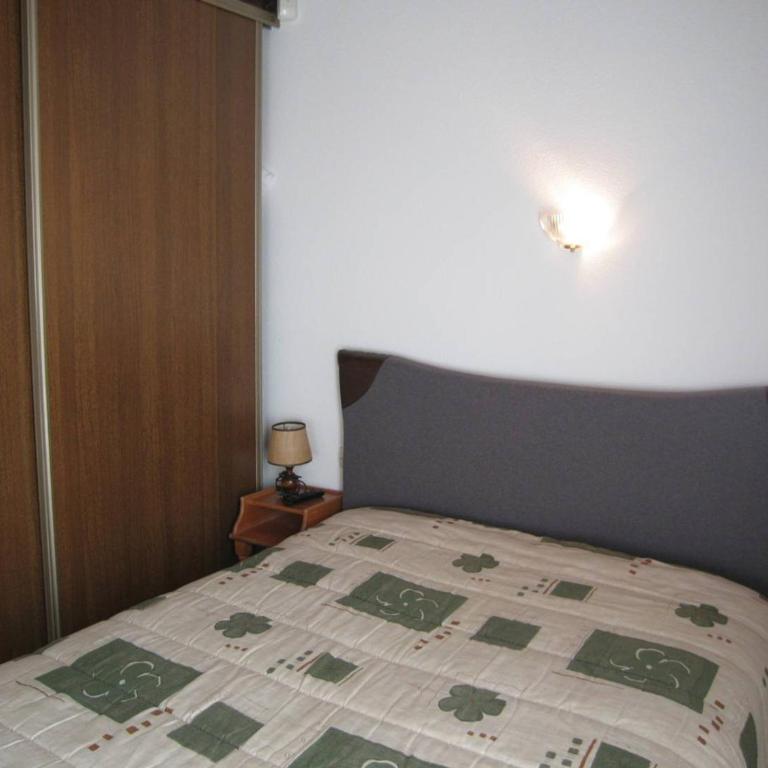 Villa 3 pièces climatisée avec jardin, proche plage, piscine, parking, et animaux autorisés - Saint Cyprien - FR-1-106-32 - Villa - 11