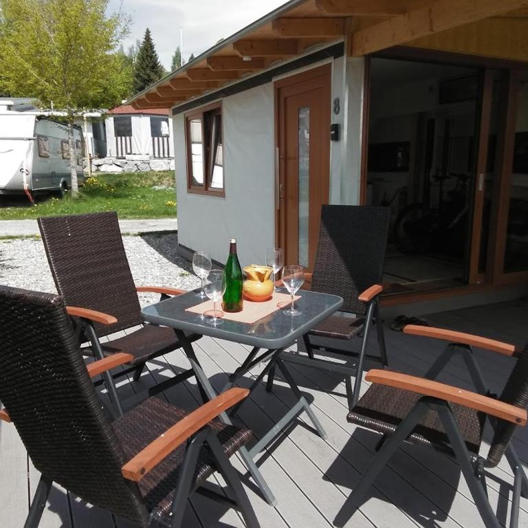 Luxus Wohnwagen Alpenblick - Caravan - 12