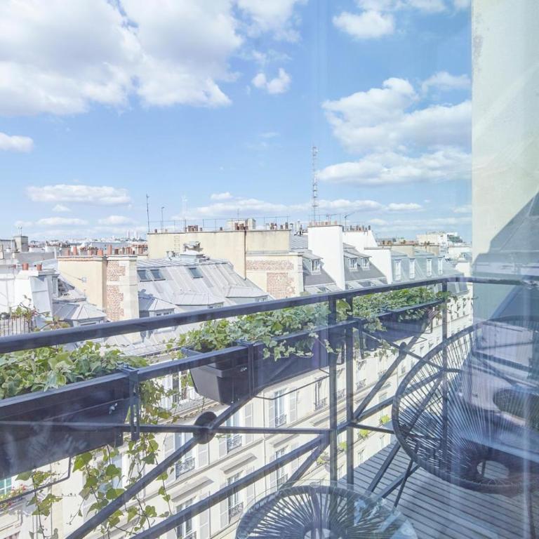 Amazing Loft - Apartment with View and Balcony - 11