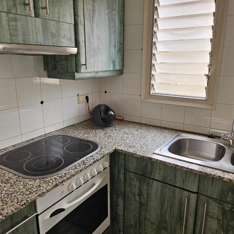 Apartaments Sant Jordi Girona 97 - Apartamento Familiar de 2 dormitorios con vistas - 12