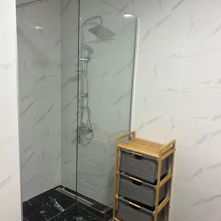 New apartment in Becici - One-Bedroom Apartment with Balcony - 19