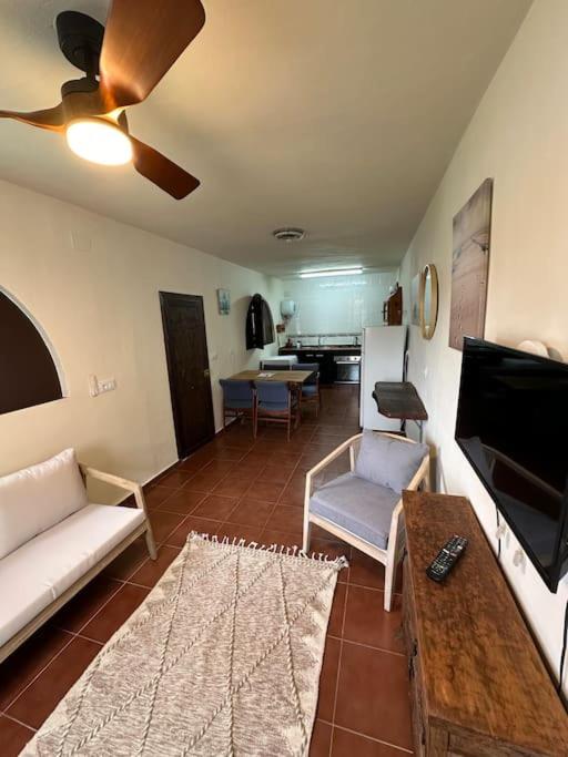 Paraiso de la Luz casa azul 2 bedrooms, 2 bathoorms, kitchen all private - Casa de 2 dormitorios - 13