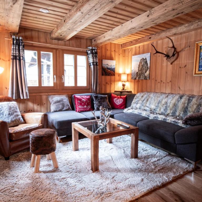 Izba - Three-Bedroom Chalet - 2