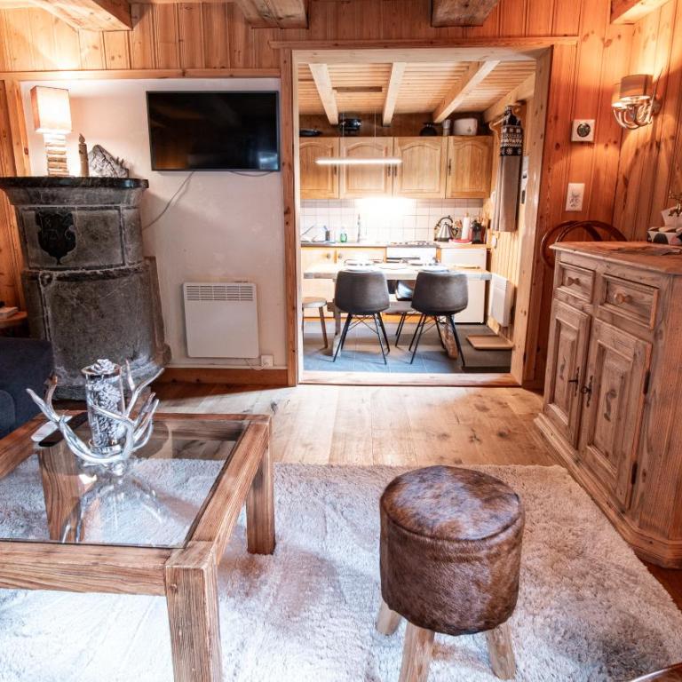 Izba - Three-Bedroom Chalet - 3