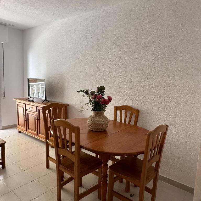 Hawaii V 2A - La Manga By WATERMELON - Two-Bedroom Apartment with Sea View - 5