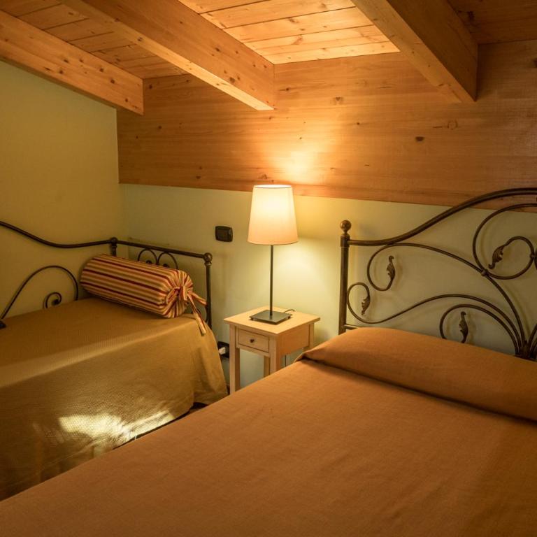 Agriturismo Corte Morandini - Camera Matrimoniale Deluxe - 5