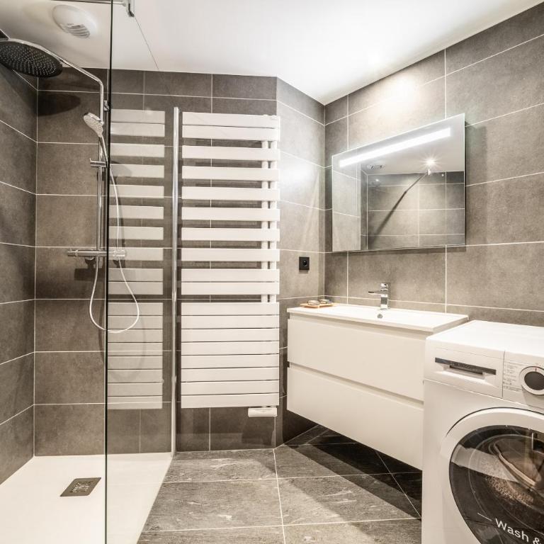 Apartment Tineo Alpe D'Huez - by EMERALD STAY - Appartamento con 3 Camere da Letto - 26