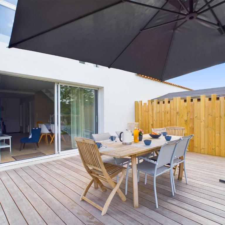Maison pour 6 adultes,1 enfant - piscine collective - Maison de Vacances - 28