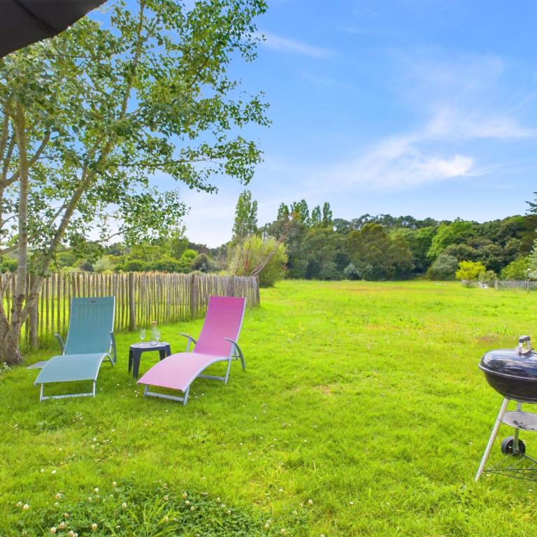 Maison pour 6 adultes,1 enfant - piscine collective - Maison de Vacances - 26