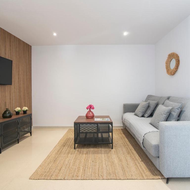 Casa Alba - Two-Bedroom Apartment - 12