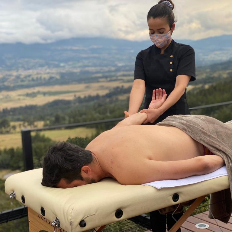 Nature Luxury Glamping - Deluxe Bungalow - 10