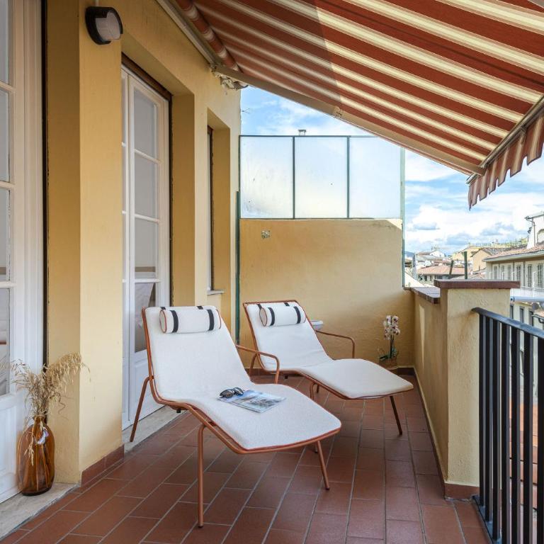 Bob W Florence Ponte Vecchio - Signature Penthouse with Kitchen - Balcony - 21