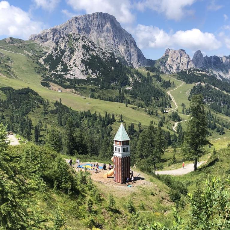 Sonnenalpe Nassfeld Apartment bis 8 Personen direkt an der Skipiste familienfreundlich , Summer World - Apartment mit 3 Schlafzimmern - 28