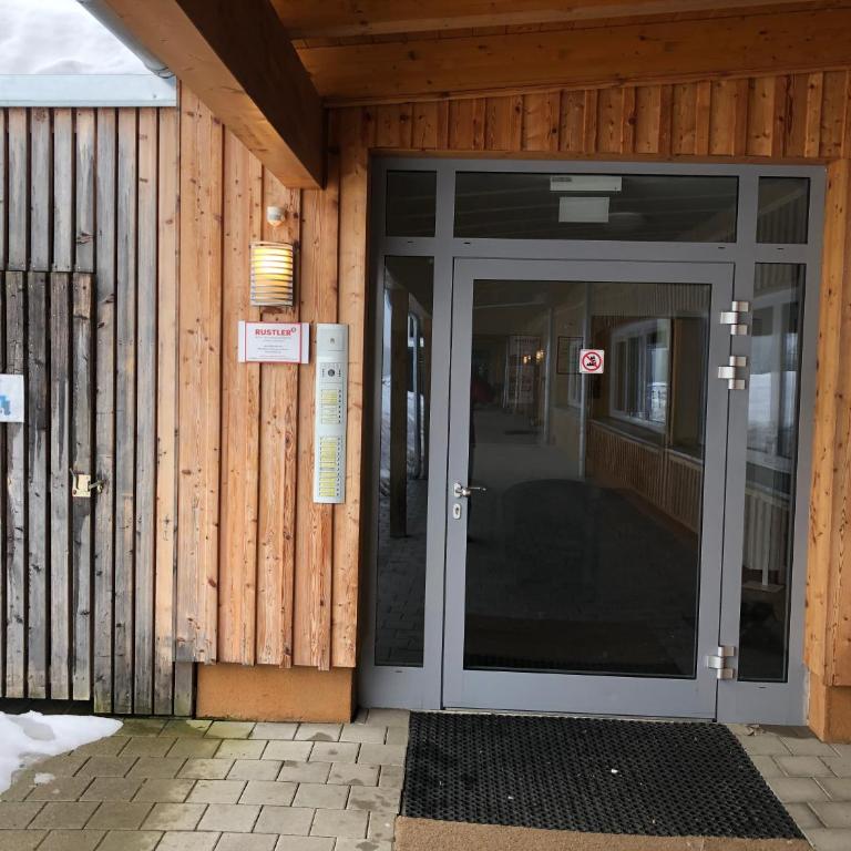 Sonnenalpe Nassfeld Apartment bis 8 Personen direkt an der Skipiste familienfreundlich , Summer World - Apartment mit 3 Schlafzimmern - 2