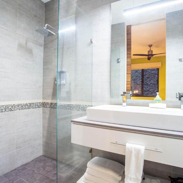 Dedicated workspace, Pool, Gym | Romantic Zone 2BR - Vacation Home - 13