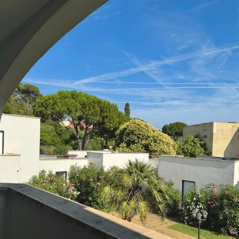 Beach Cannes Bungalows - Holiday Apartments near Cannes - Appartement avec Terrasse - 22