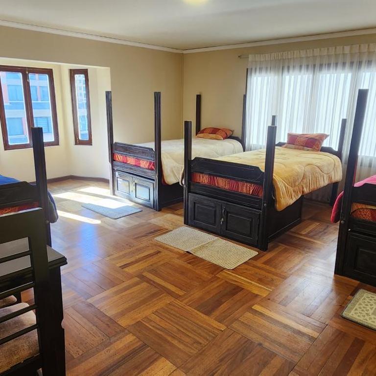 Raven La Paz - Cama en habitación compartida mixta de 4 camas - 1