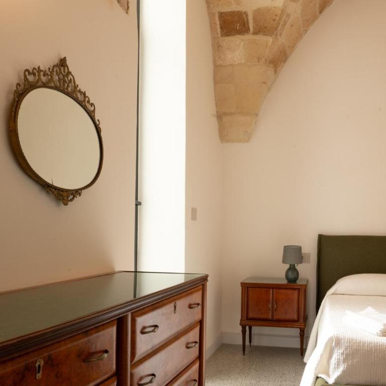 Chicca's Rooms - Appartamento Deluxe con 1 Camera da Letto e Vista Giardino - 6