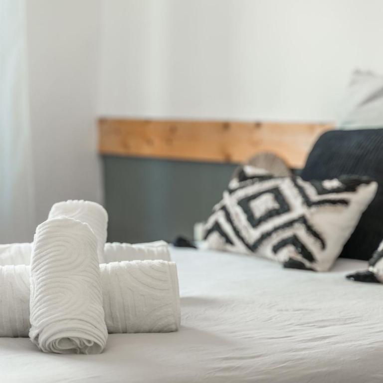 Appartement unique - Centre ville - Three-Bedroom Apartment - 12