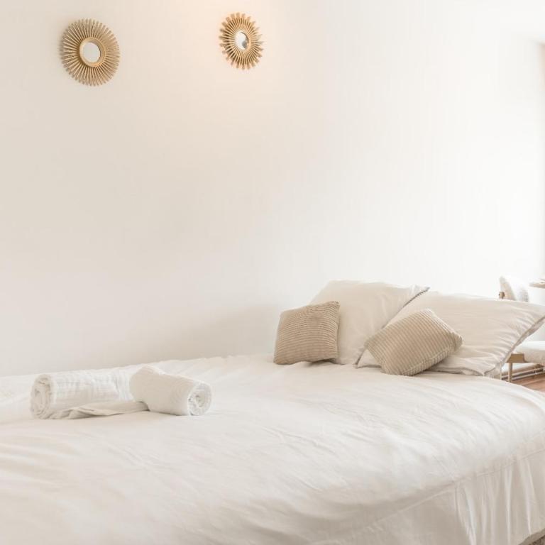 Appartement unique - Centre ville - Three-Bedroom Apartment - 9