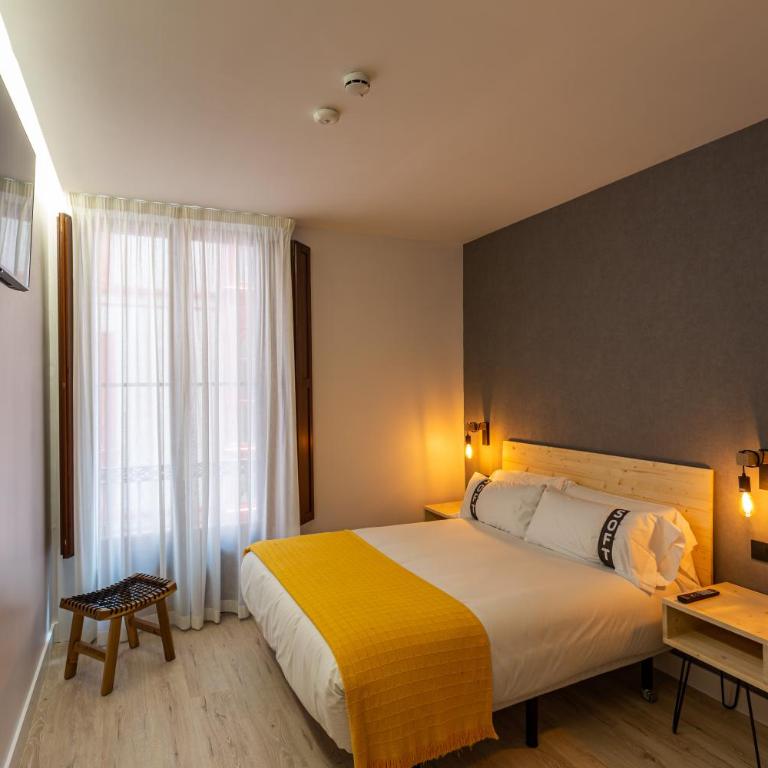 Casual Fuentes Bilbao - Superior Double Room - 14