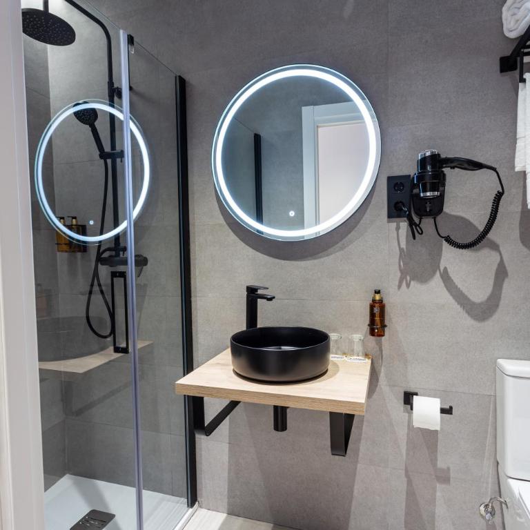 Casual Fuentes Bilbao - Superior Double Room - 13