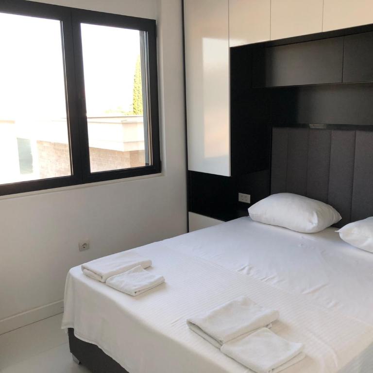 Royal City View Luxury Apartments - One-Bedroom Apartment - 6
