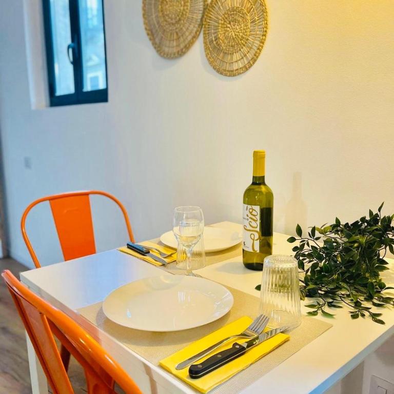 The Shelter Island - One-Bedroom Apartment - 2