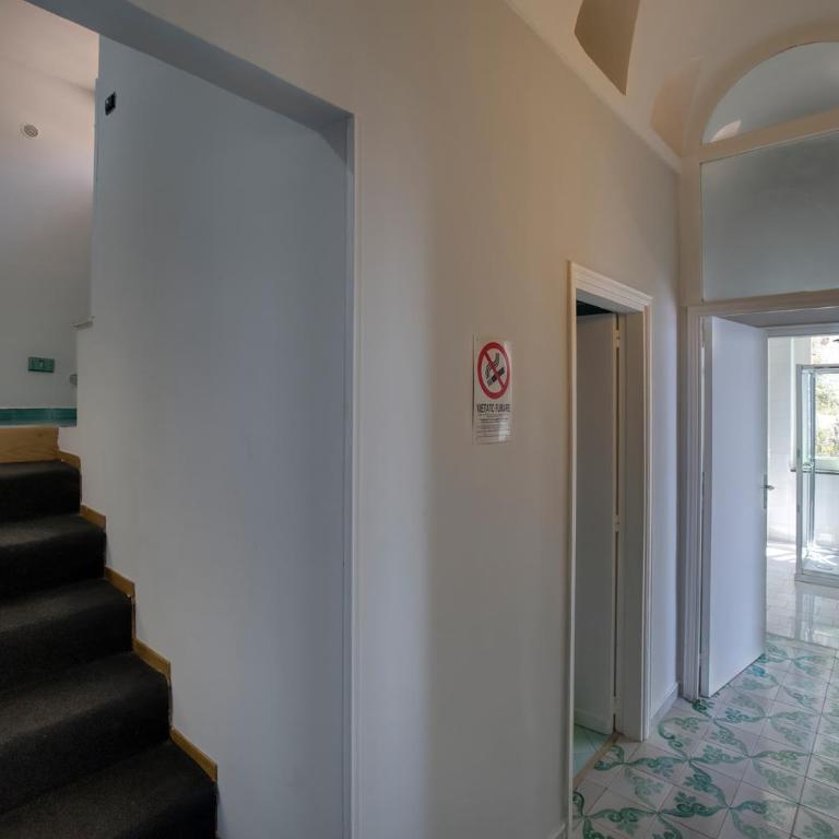 Apartments Amalfi Design Sea View accessible by 250 steps - Appartamento Comfort con Vista Mare - 54