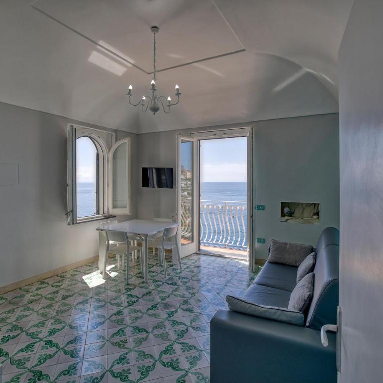 Apartments Amalfi Design Sea View accessible by 250 steps - Appartamento Comfort con Vista Mare - 23