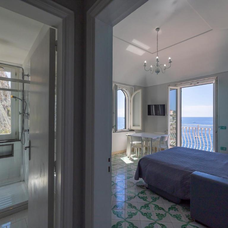Apartments Amalfi Design Sea View accessible by 250 steps - Appartamento Comfort con Vista Mare - 37