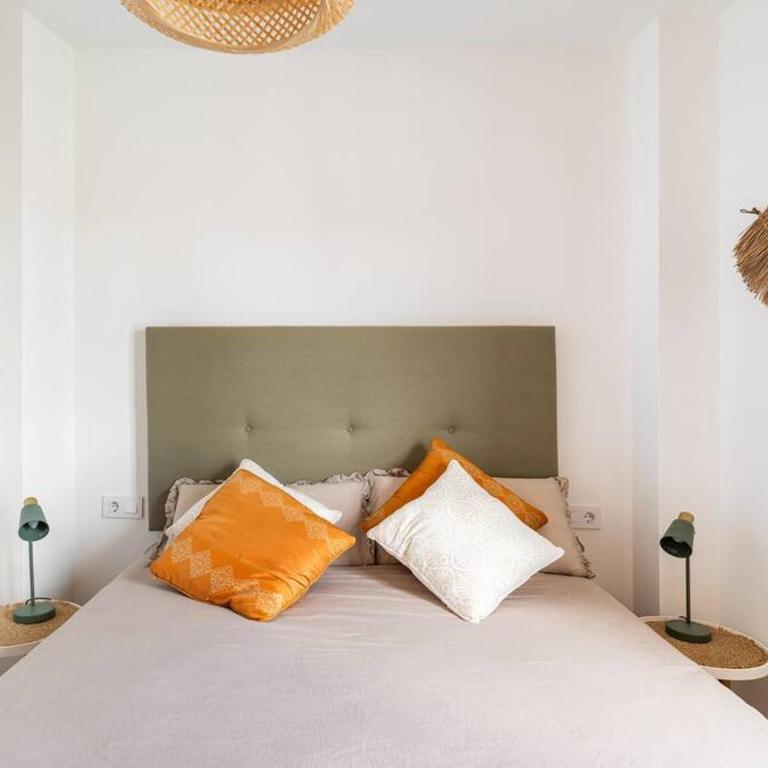 3 bedrooms Seaview in Historical Center - Three-Bedroom Apartment - 17