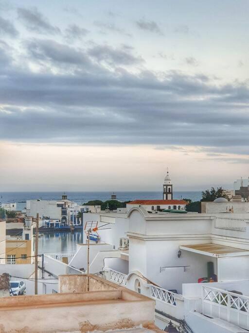 3 bedrooms Seaview in Historical Center - Three-Bedroom Apartment - 22
