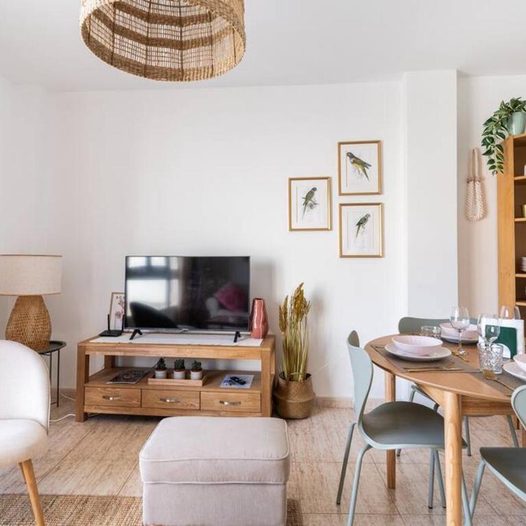 3 bedrooms Seaview in Historical Center - Three-Bedroom Apartment - 30