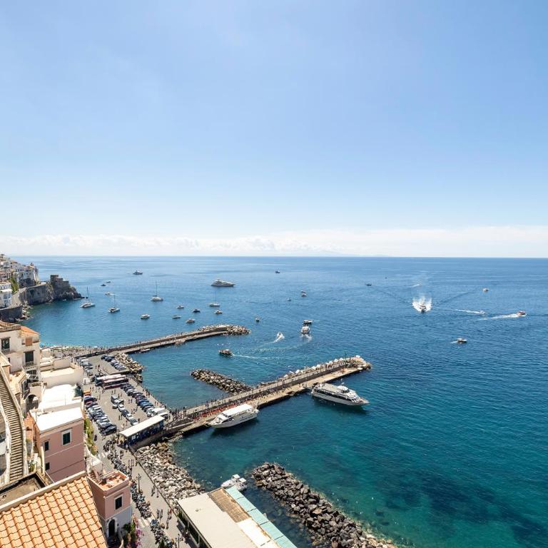 Apartments Amalfi Design Sea View accessible by 250 steps - Appartamento con Vista Mare - 28