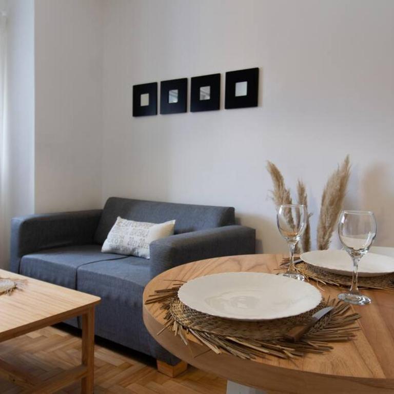 Gascon 1089 by depptö - One-Bedroom Apartment - 8