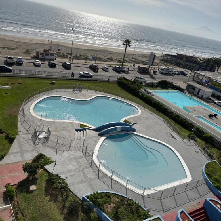 Departamento frente al mar, a pasos de casino Enjoy - Apartamento de 2 dormitorios - 4