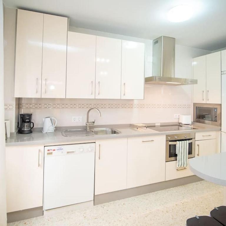 Piso Ángel - Apartamento de 2 dormitorios - 4