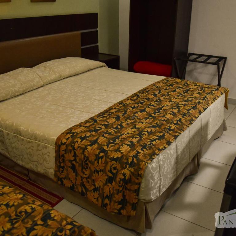 SBS Hotel & Spa - Quadruple Room - 7