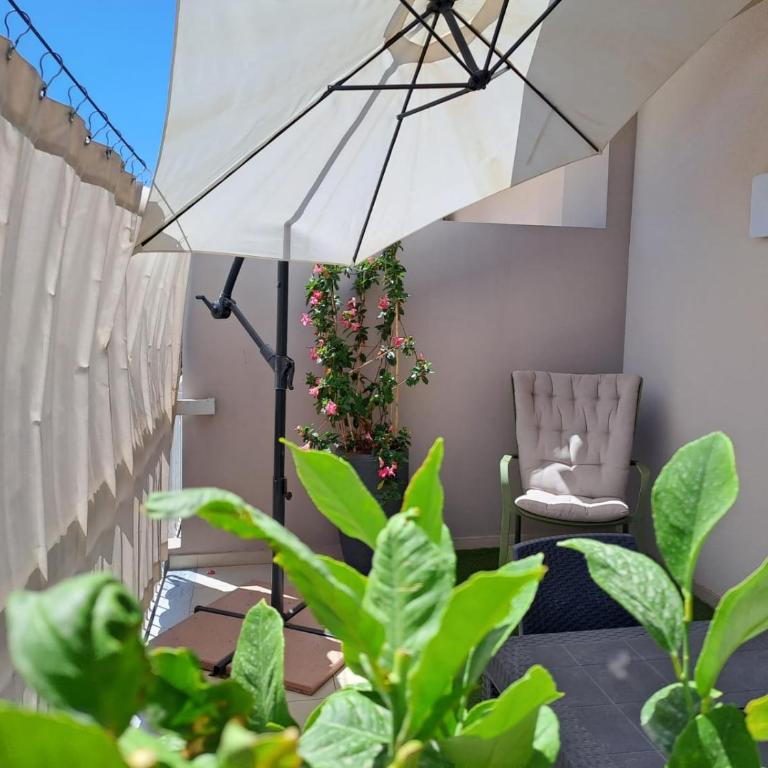 Medoro Camere Milazzo - Camera Matrimoniale/Doppia con Letti Singoli con Bagno Privato - 11