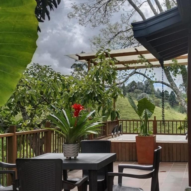 Hermosa Villa La Laja Rionegro - Villa - 9