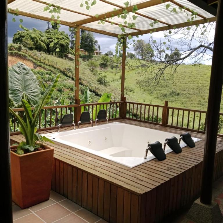 Hermosa Villa La Laja Rionegro - Villa - 28