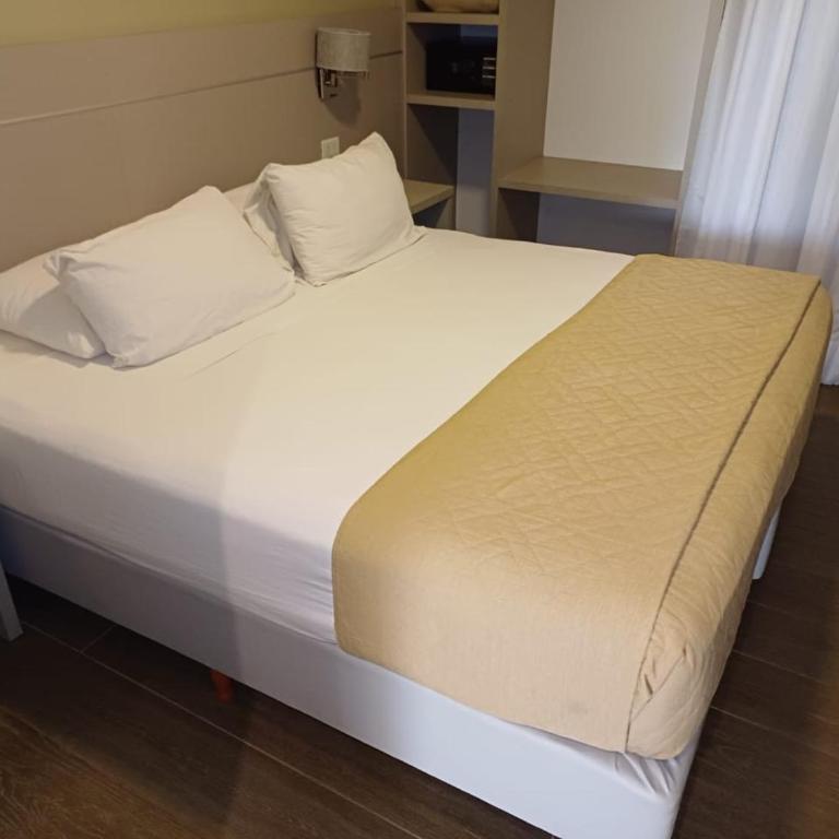 Pirayu Hotel & Resort - Habitación Doble Estándar - 4