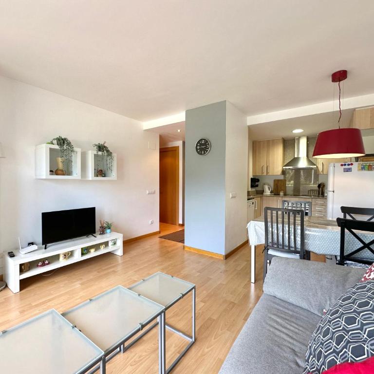 V017 - PORTO MARINA - One-Bedroom Apartment - 6