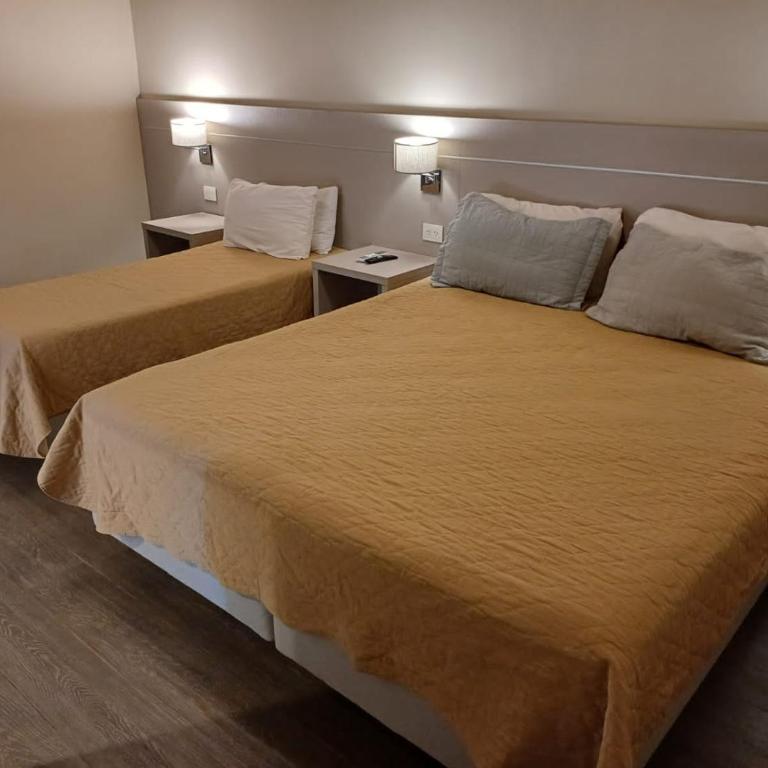 Pirayu Hotel & Resort - Habitación Triple Estándar - 5